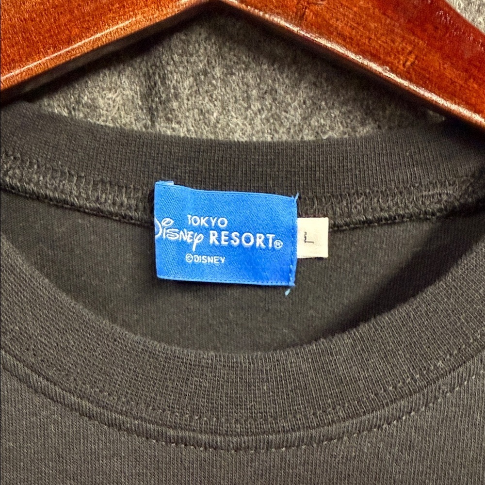 Tokyo Disney Mickey Mouse Black T-Shirt with Blue Label - Picture 2 of 7